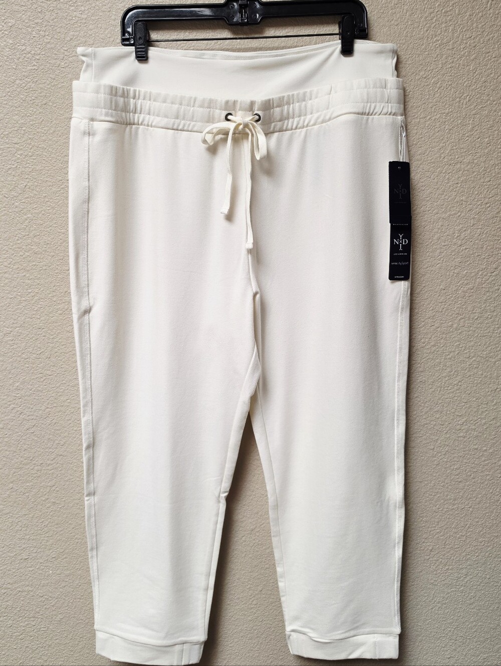 NYDJ City Sport Legging Lounge Pant (WP0410) - Picture 2 of 11